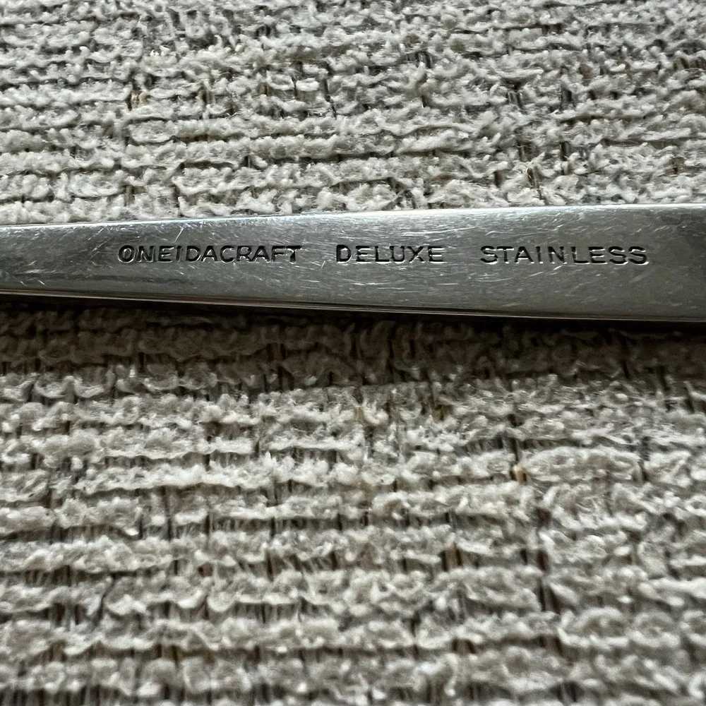 Oneidacraft Deluxe Stainless Lasting Rose Serving Fork Mid Century Modern Floral